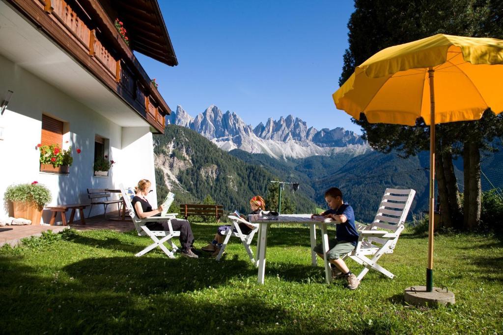 Panoramic Residence Schopplhof Фунес Экстерьер фото
